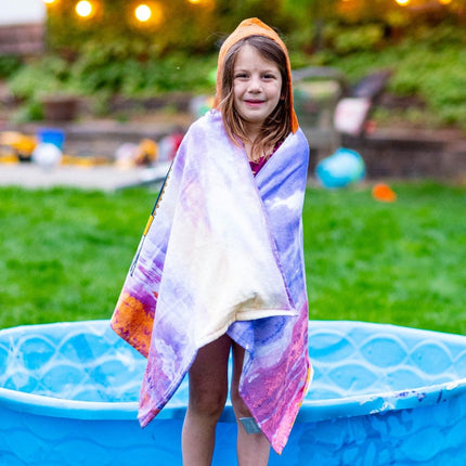 Personalized Embroidered Hooded Towel - Frozen Anna
